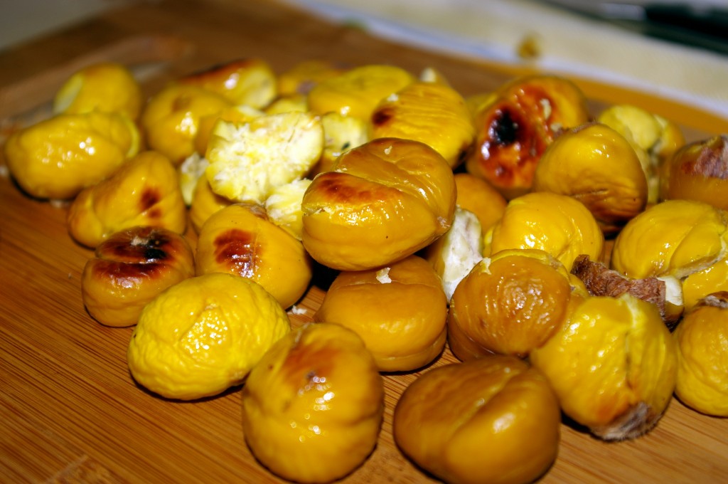 Roasted and shelled chestnuts