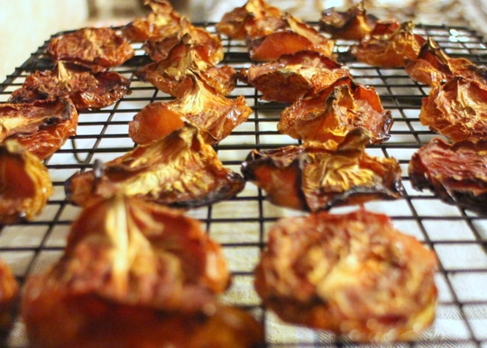 Replicating sun dried tomatoes at home using just your oven